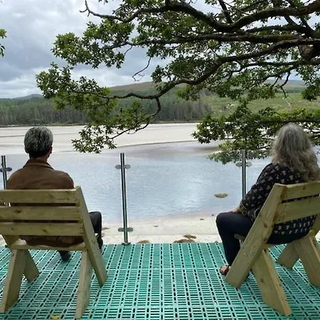 Annie's River Retreat *