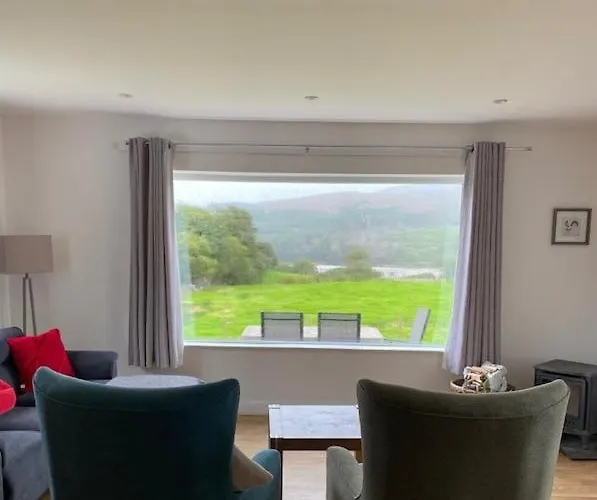 Feriehus Annie's River Retreat