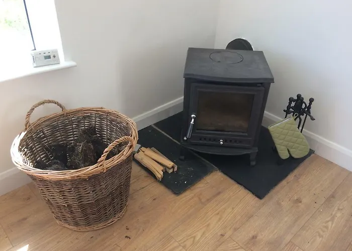 Annie's River Retreat Doochary